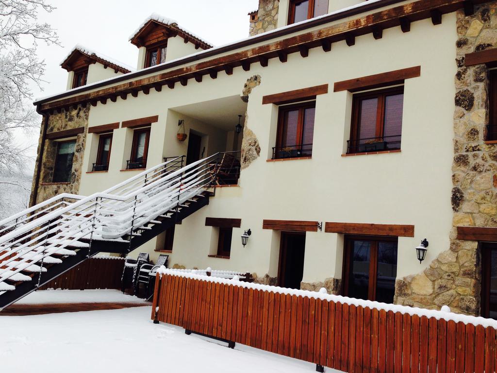 Casa De Navalhorno Valsain Apartment La Pradera de Navalhorno Exterior photo